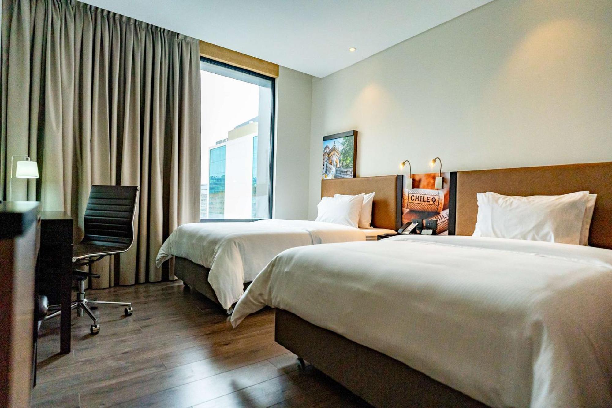 Hampton By Hilton Santiago Las Condes Extérieur photo
